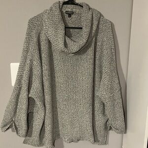 Express Heathered Gray Turtleneck Cowl Neck Sweater Sz M/L